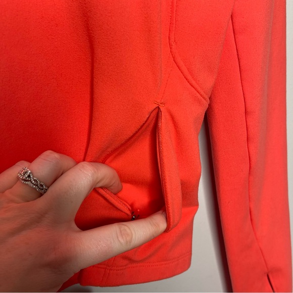 Reebok Athletic Performance 1/2 Zip Melon Pullover w Pockets (Large) - Picture 3 of 6